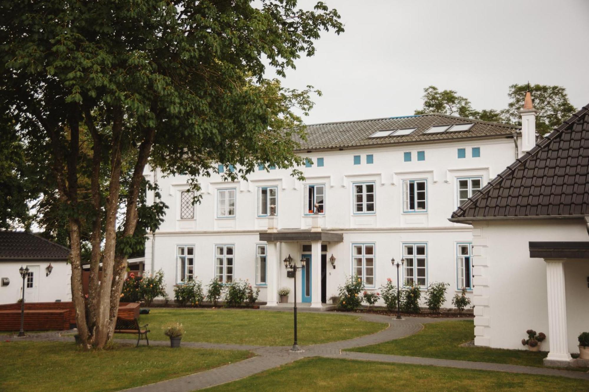 Herrenhaus-Henriettenhof Grömitz Extérieur photo
